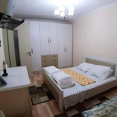 Apartment Roza Korce