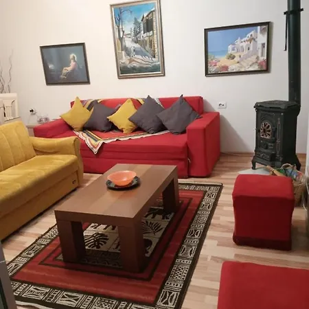 Apartment Roza Korce