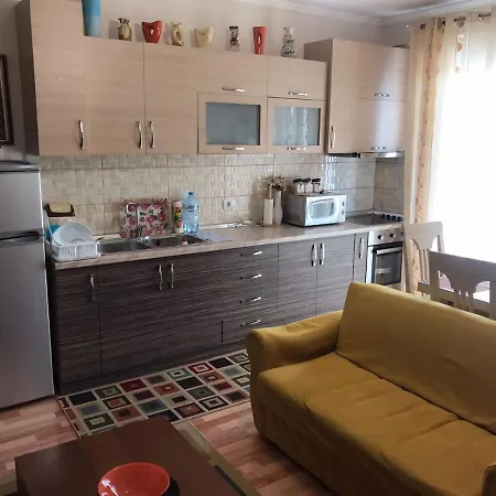Apartment Roza Korce