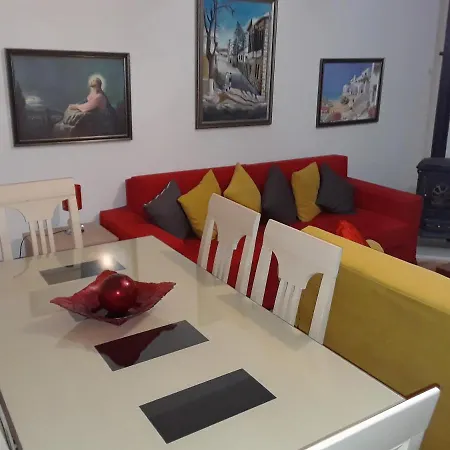 Apartment Roza Korce