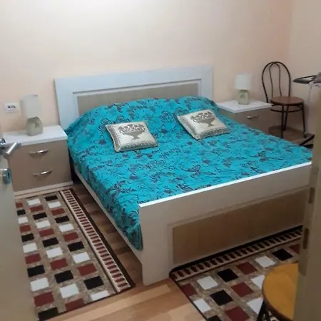Roza * Korça